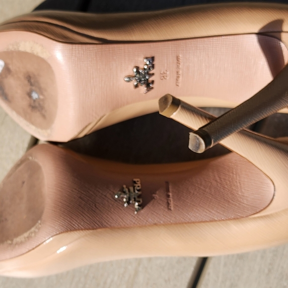 Prada Platform Nude Patent Leather Stiletto Heel, Size 38 - Picture 5 of 8